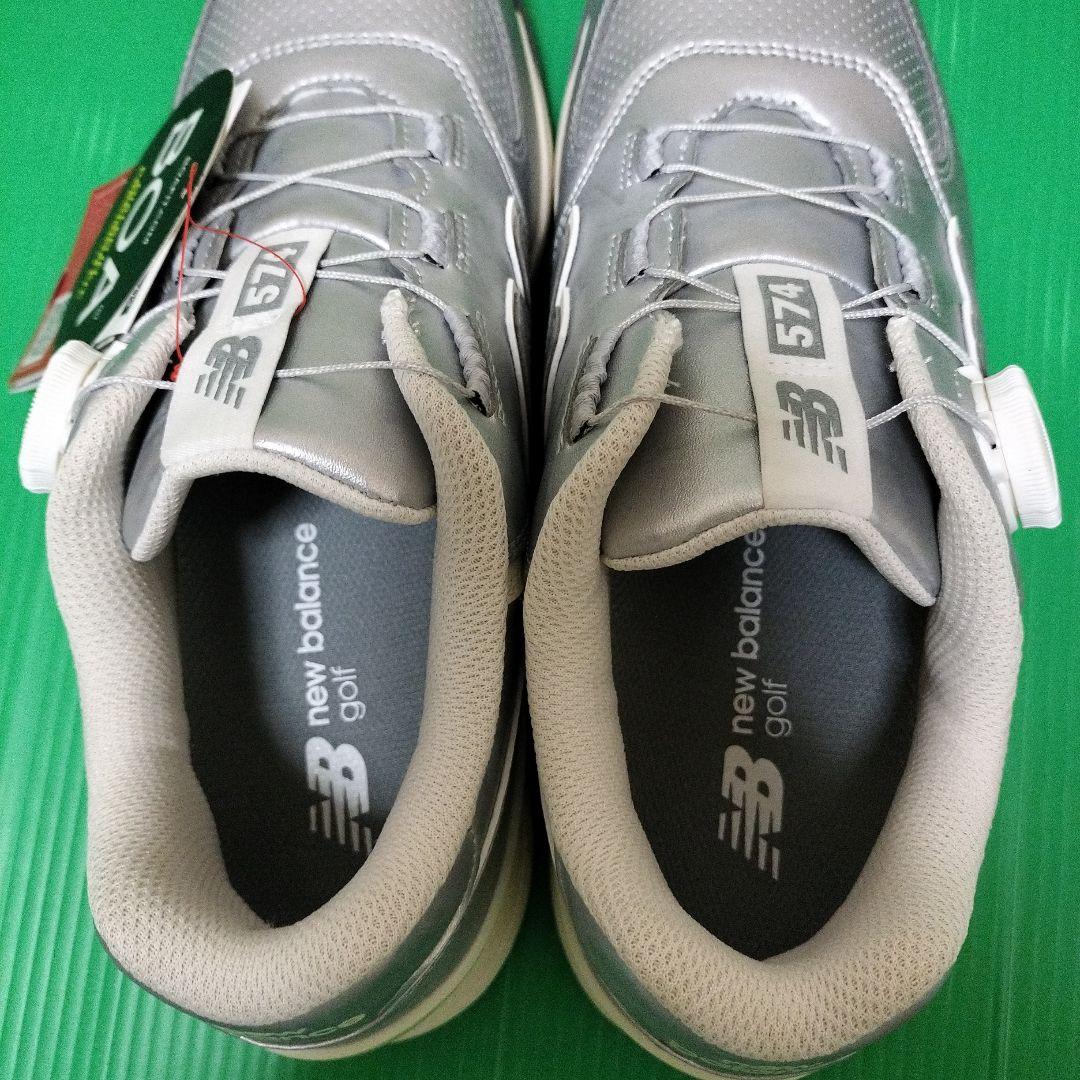 ニューバランス　ゴルフシューズ　未使用タグ付き　箱無し