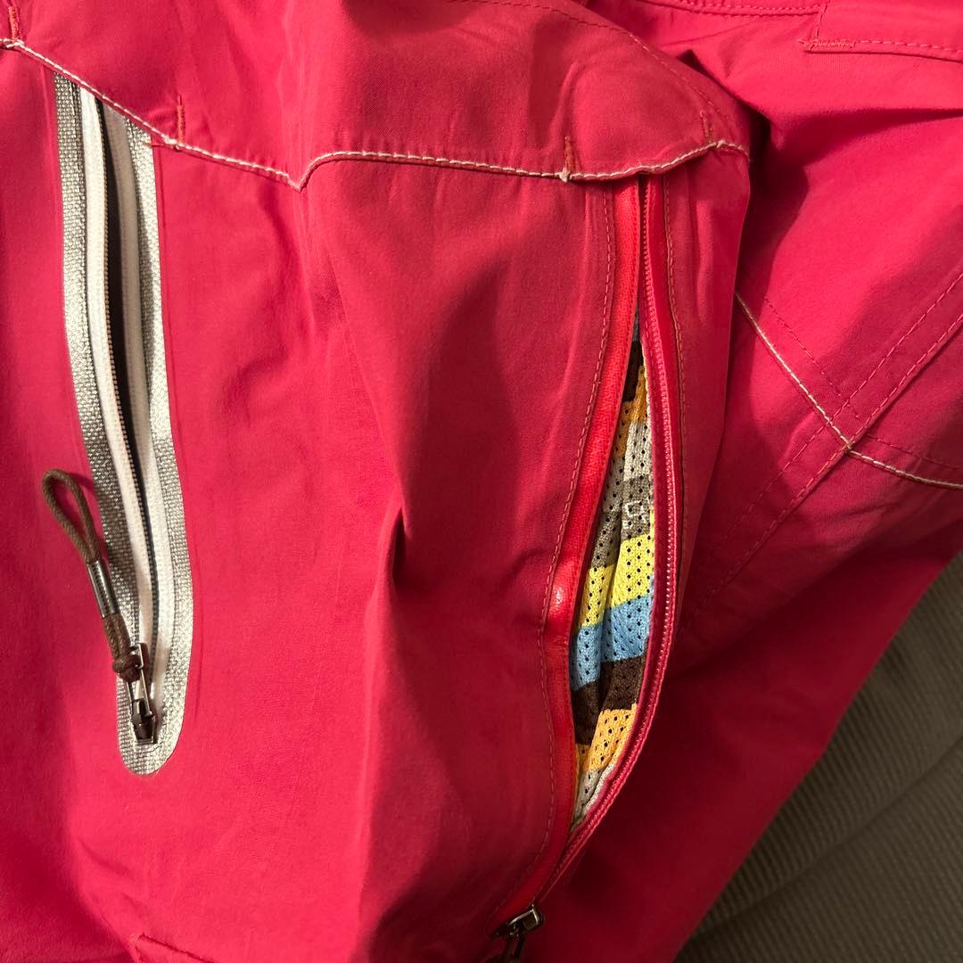 スノーボードウェア　Ｓサイズ　パンツGORE-TEX ピンク トライトン