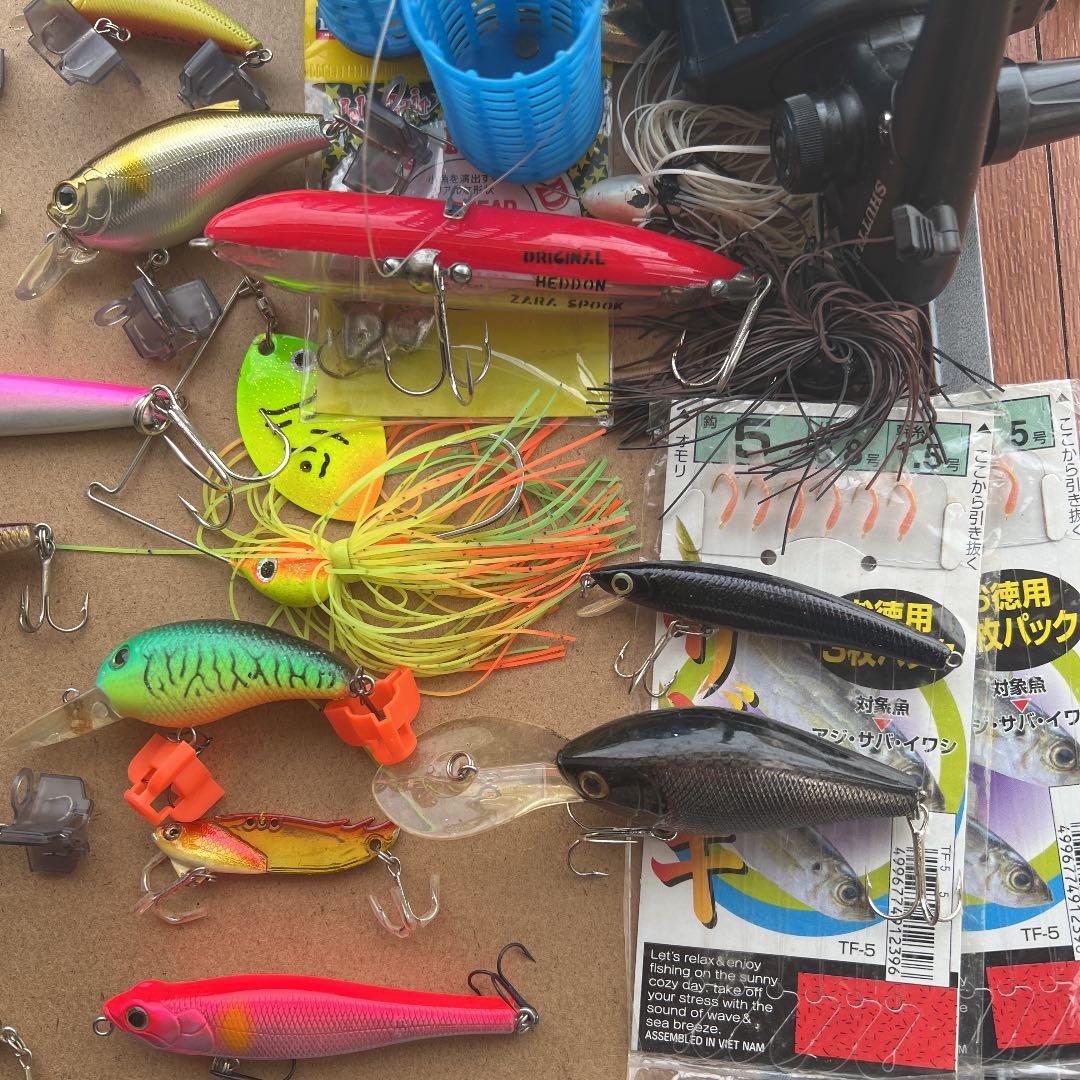 早い者勝ちのお得なルアー、リール、その他のセット売り