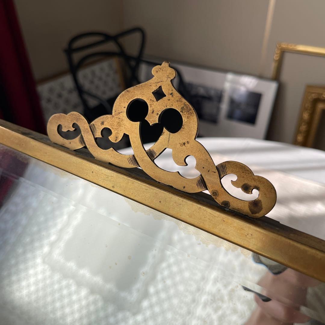 【アンティーク】装飾的なゴールドフレームの鏡