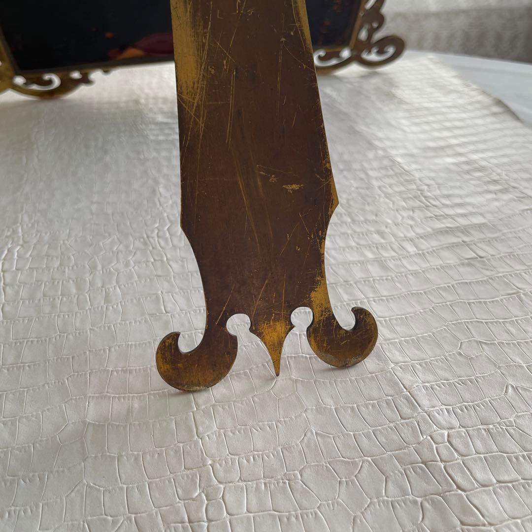 【アンティーク】装飾的なゴールドフレームの鏡