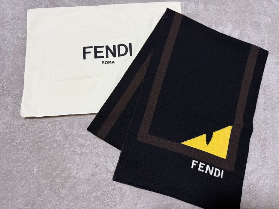 FENDIマフラー　メンズ　レディース