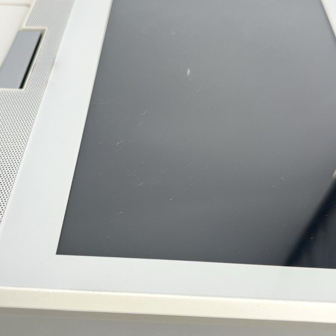 【極美品】TOSHIBA SD-BP900S ポータブルブルーレイプレイヤー