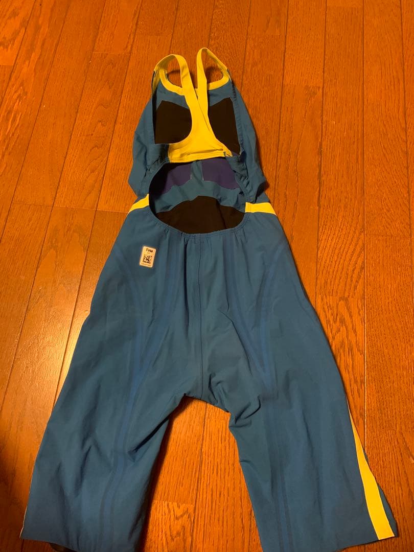 arena 高速水着M CR