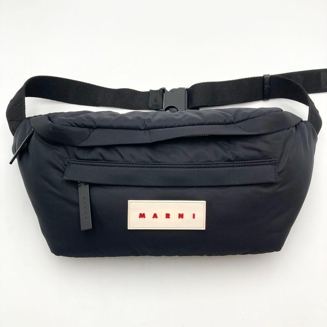 現行！レア✨ MARNI パフ バムバッグ ボディバッグ ナイロン 黒 ロゴタグ