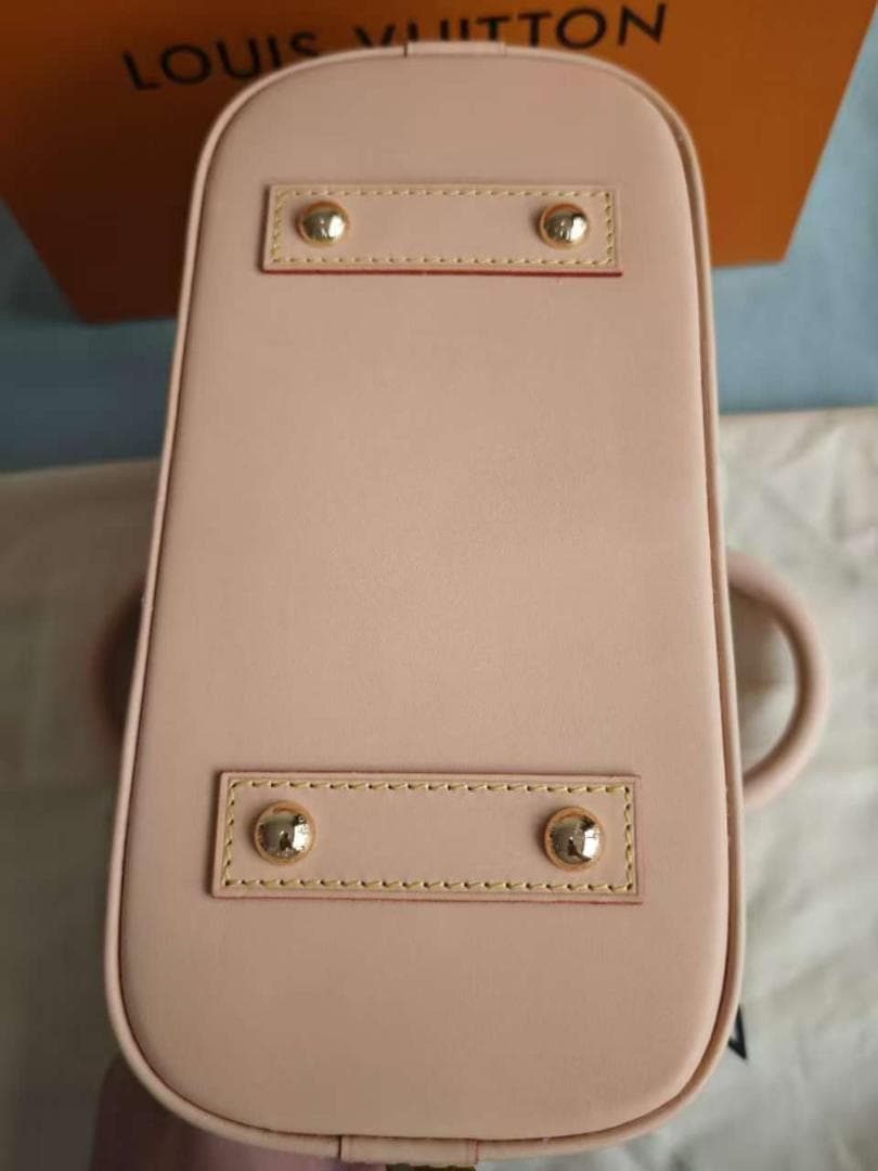 モノグラム　アルマbb