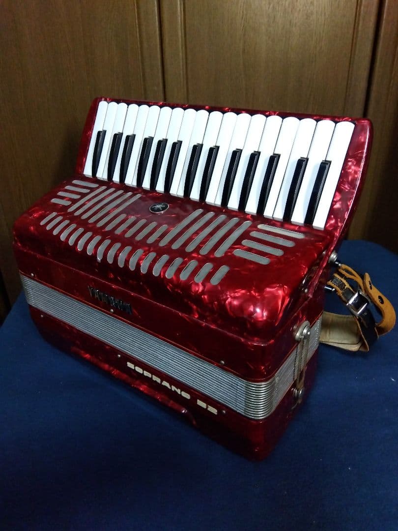 【整備済綺麗な音色】Yamaha ソプラノ アコーディオン S-32 32鍵