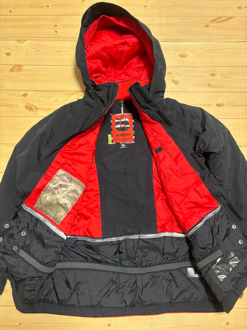 Burton スノーボードウェア Mサイズ