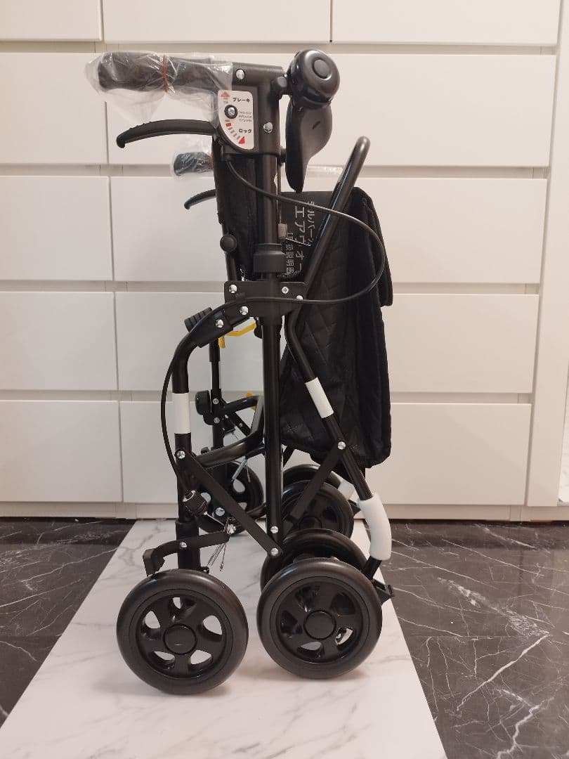 ショップチャンネル購入　シルバーカー　エアウォーカー　ブラック柄　新品未使用