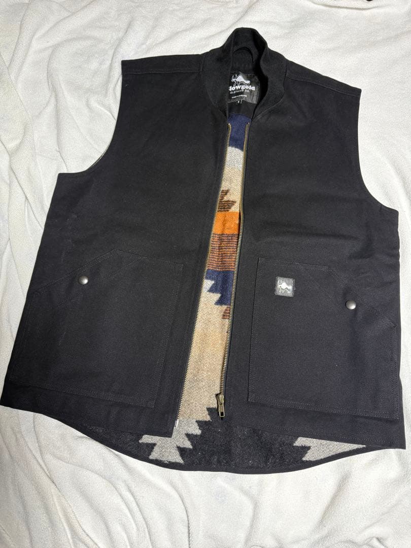 Slowgold トミーゲレロ カーハート ダックベスト イギリス製 民族柄