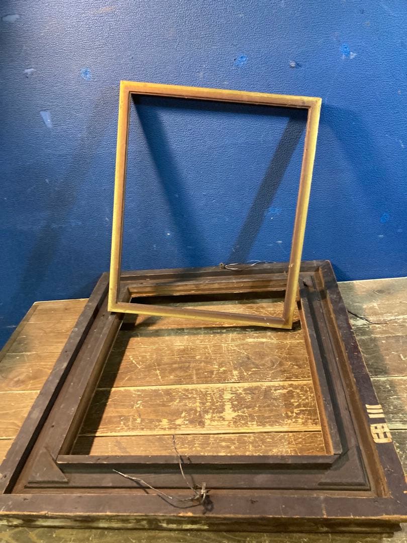 A 額縁　アンティーク調　ヨーロピアン風　ヴィンテージ　レトロ　壁掛けインテリア