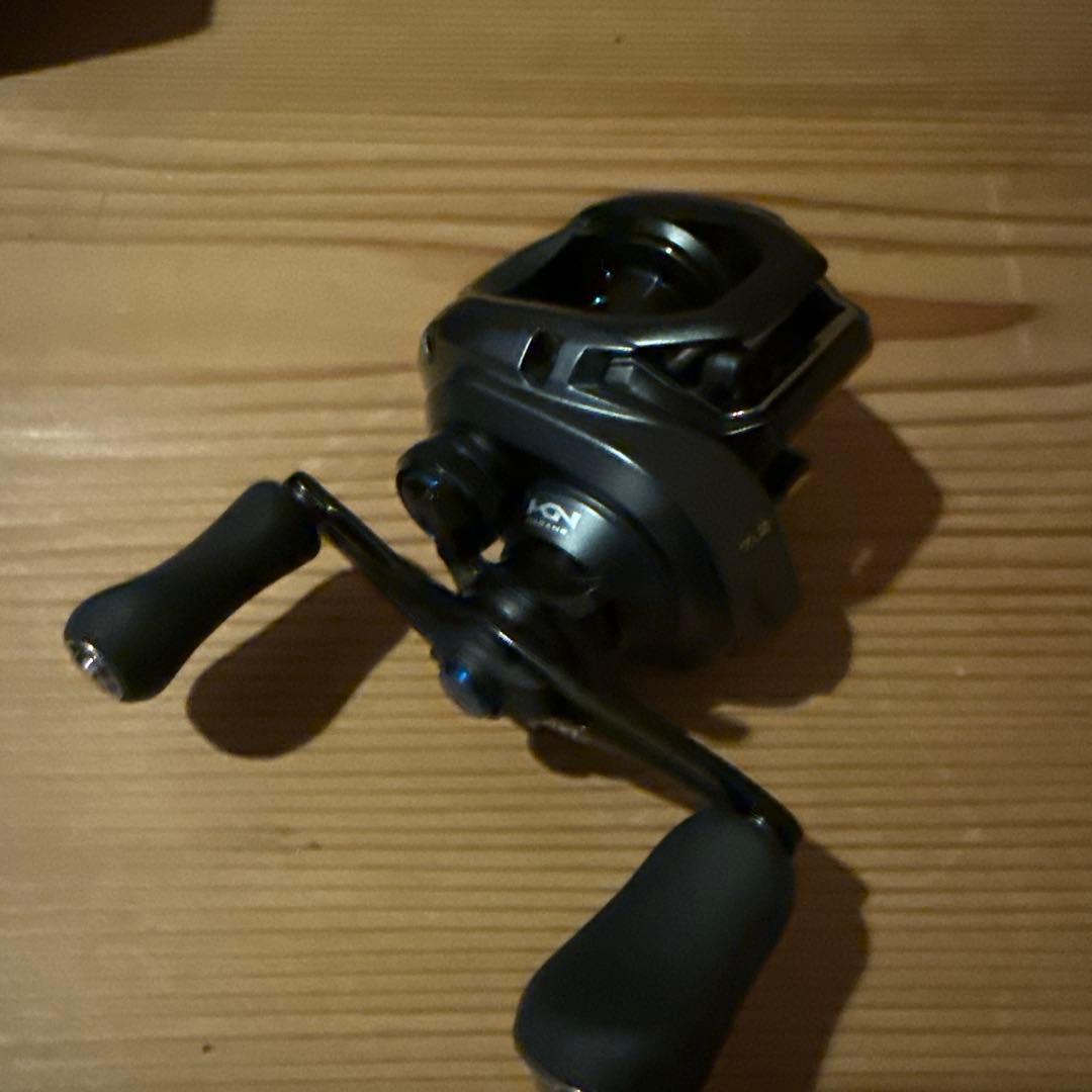 SHIMANO SLX MGL 70 HG ベイトリール　おまけつき