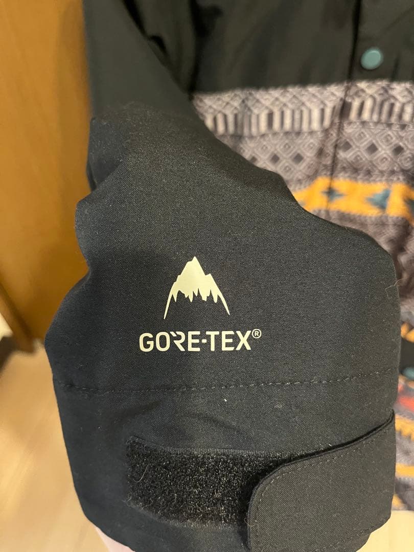 【BURTON】スノボウェアジャケット GORE-TEX