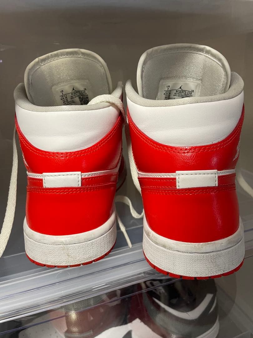 NIKE Air Jordan 1 Mid \ホワイト/ハバネロレッド\ NIKE AIR JORDAN1