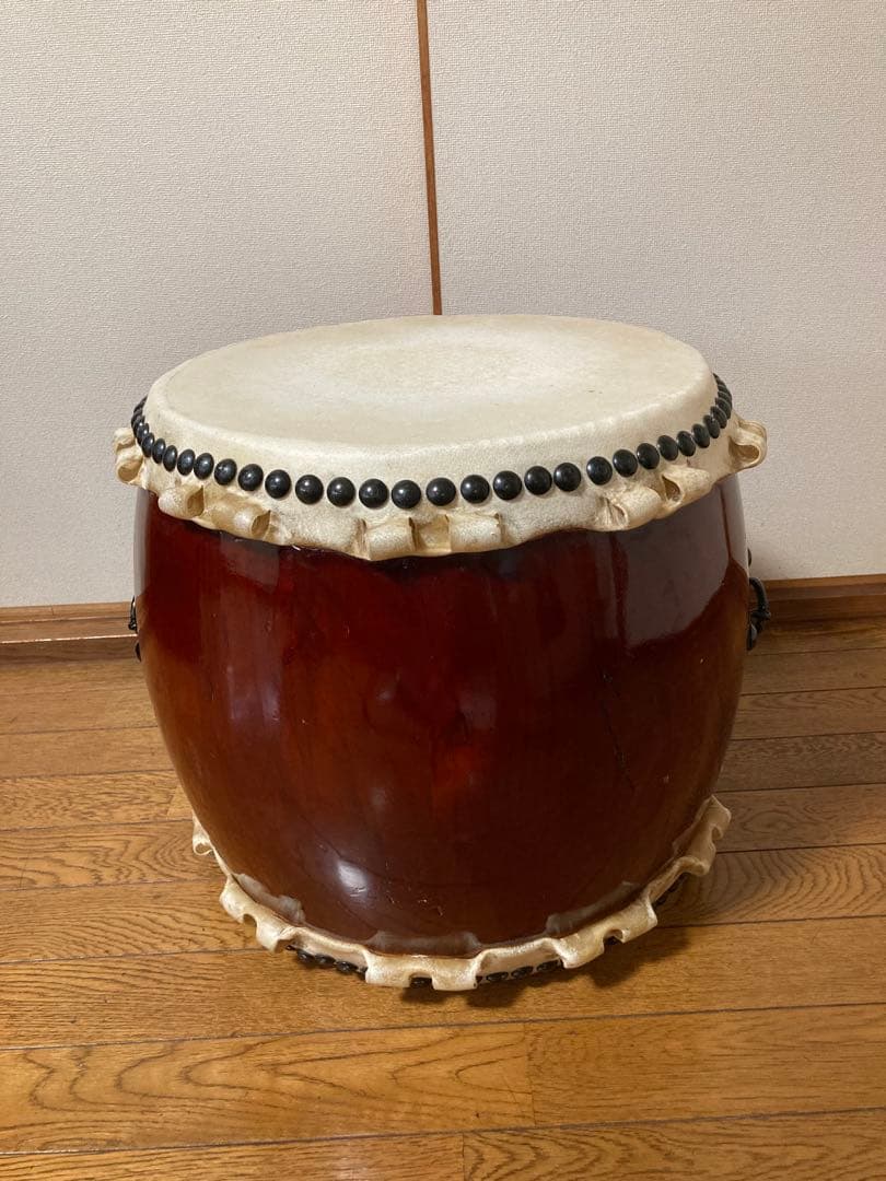 和太鼓　赤茶色　1.2尺太鼓　台座とバチ付き