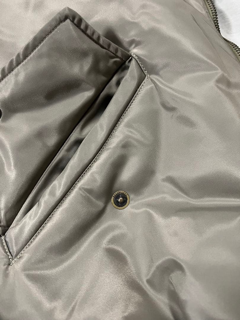 Balenciaga All in Paris ボンバージャケット