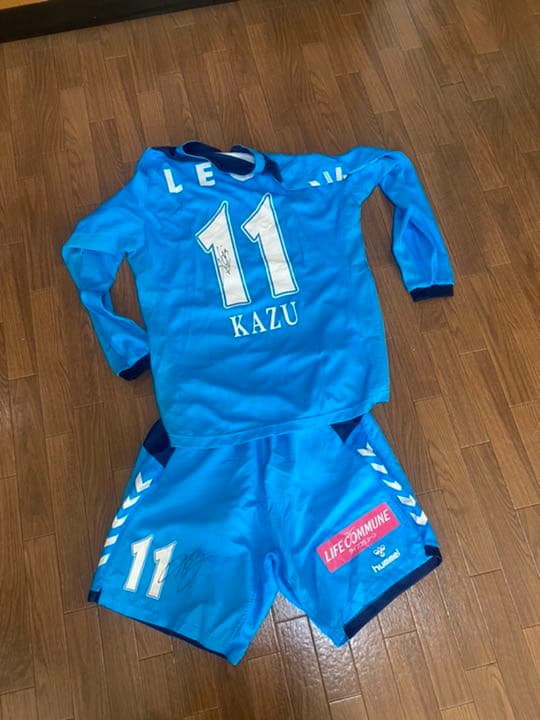 三浦知良　サイン入りユニフォーム　キングカズ