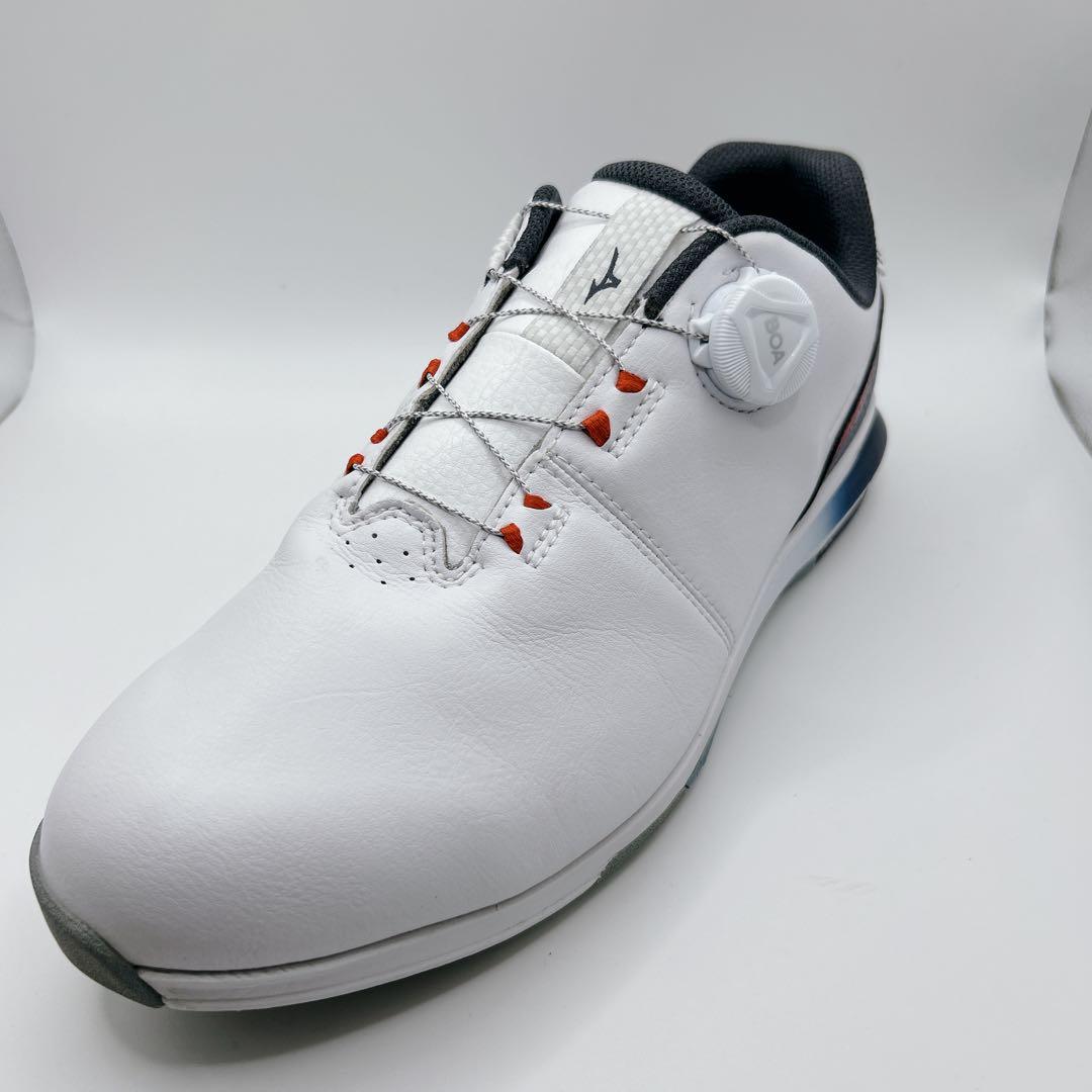 【美品】ミズノ ネクスライトエナジー ボア スパイクレス ゴルフシューズ 26㎝