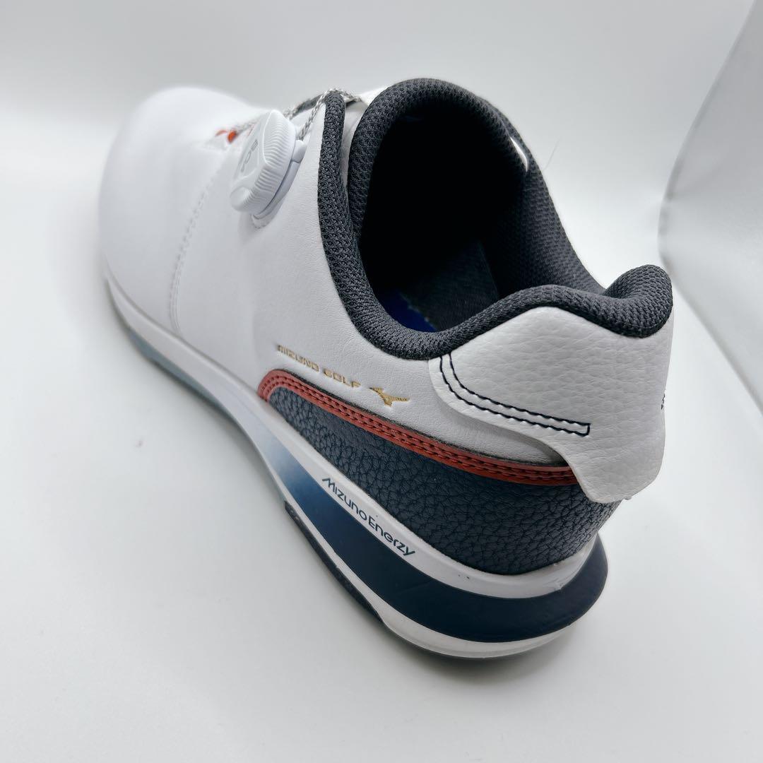 【美品】ミズノ ネクスライトエナジー ボア スパイクレス ゴルフシューズ 26㎝