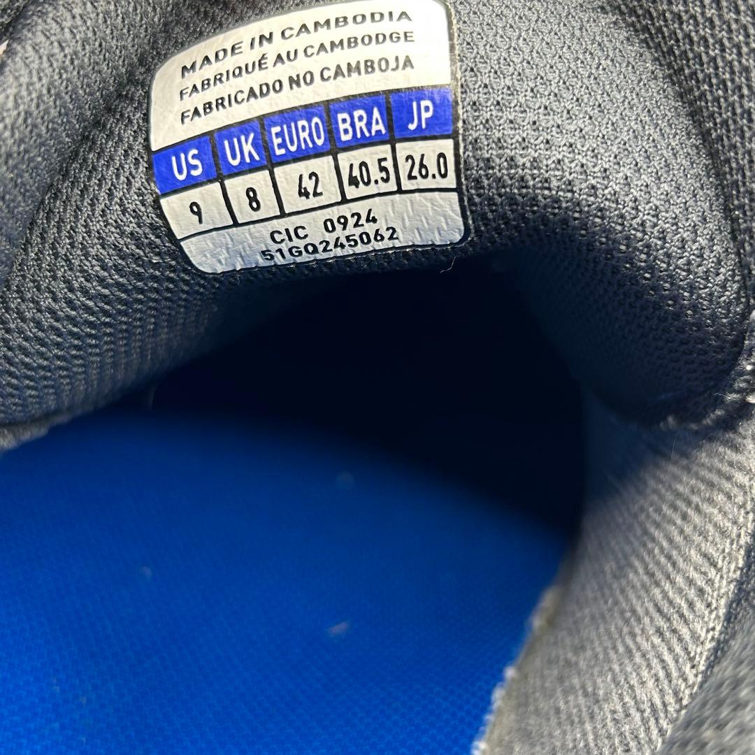 【美品】ミズノ ネクスライトエナジー ボア スパイクレス ゴルフシューズ 26㎝