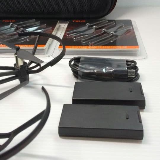 ドローン DJI Tello &コントローラー(T1s) セット