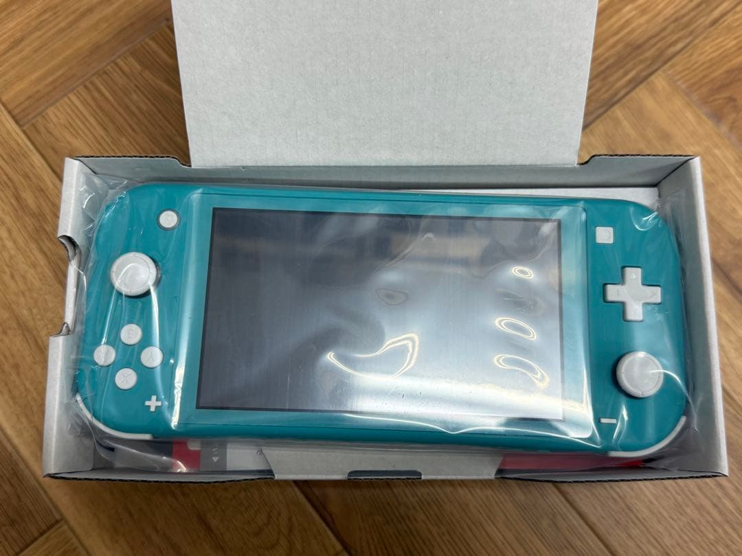 【新品未使用品】switchLite 任天堂　スウィッチライト　水色