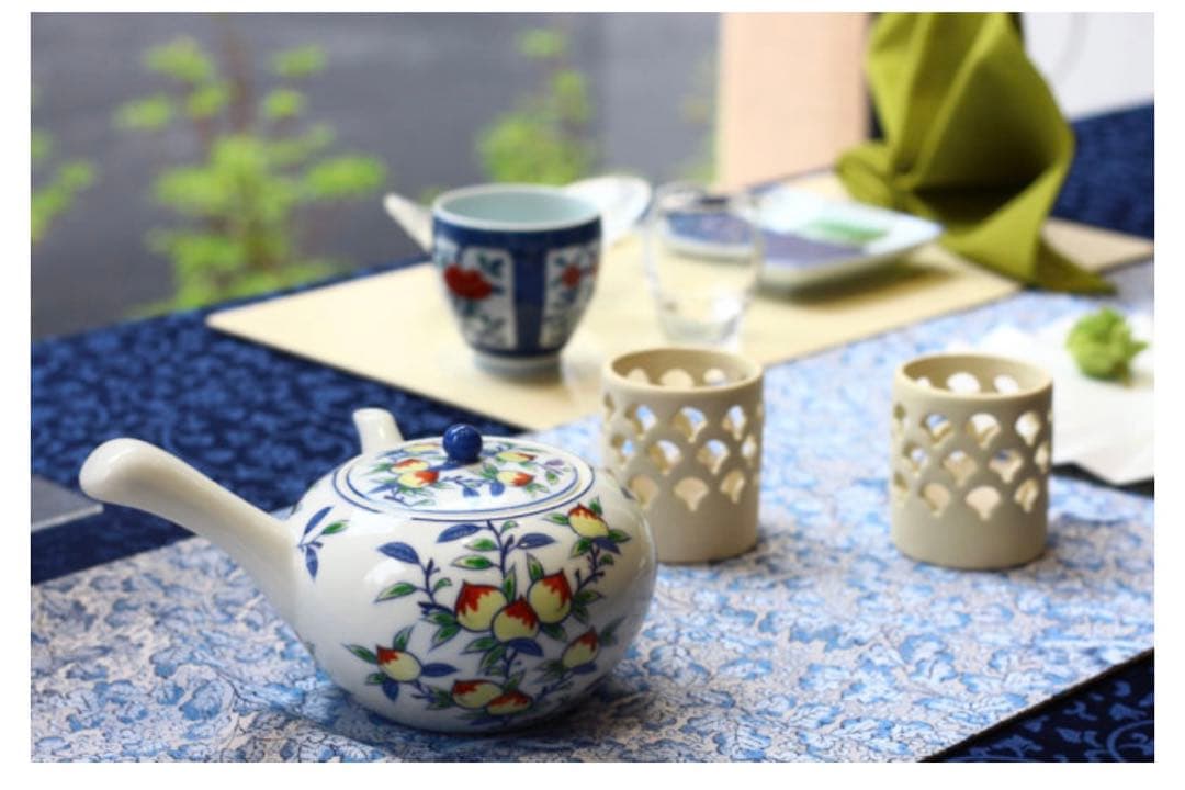 源右衛門　テーブルランナー　テーブルセンター