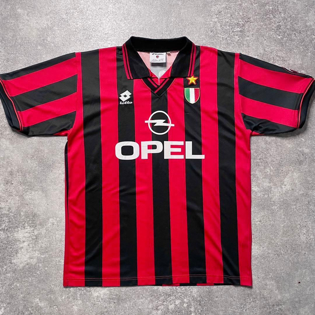 正規96-97 Lotto AC Milan home BAGGIO #18】 - メルカリ