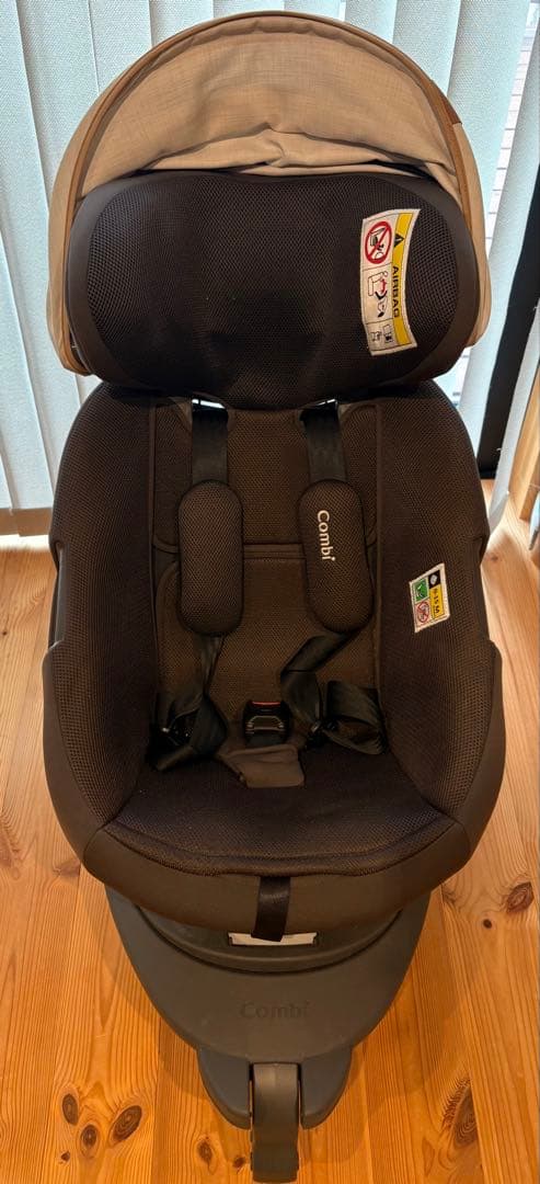 Combi 車用チャイルドシート THE Sシリーズ