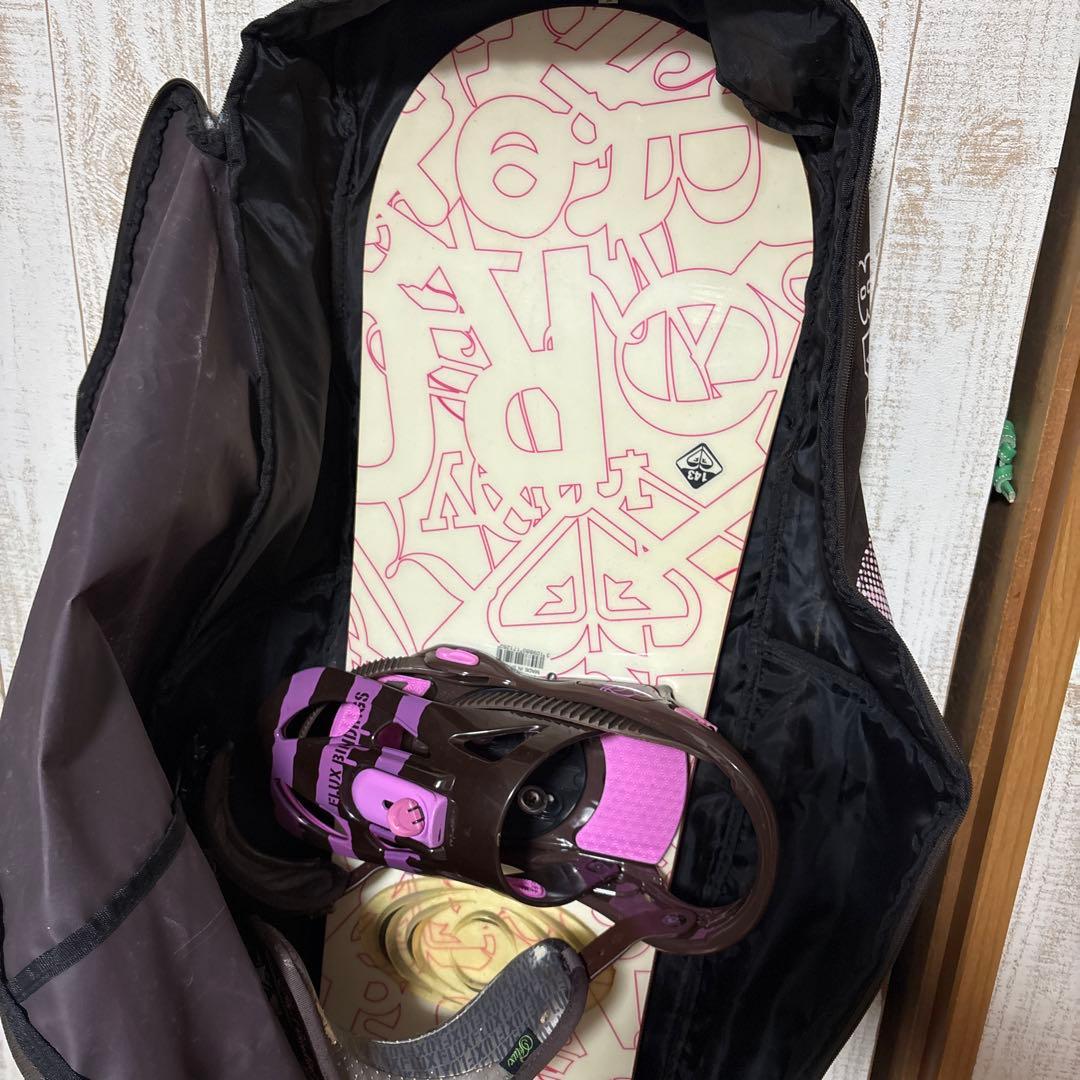 ロキシー スノーボード4点セット（ボード・バインディング・ブーツ