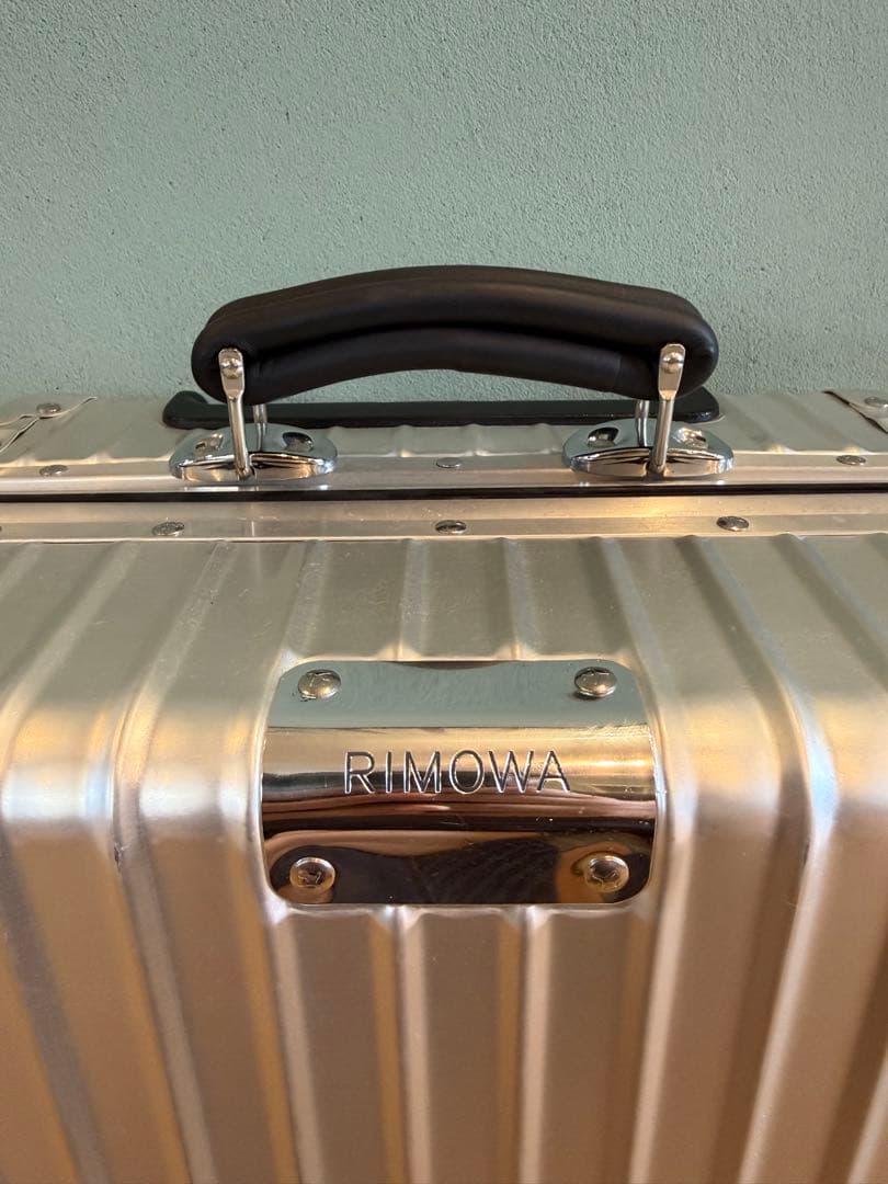 本日最終日 美品RIMOWA リモワ クラシックキャビン 永久保証対象製品