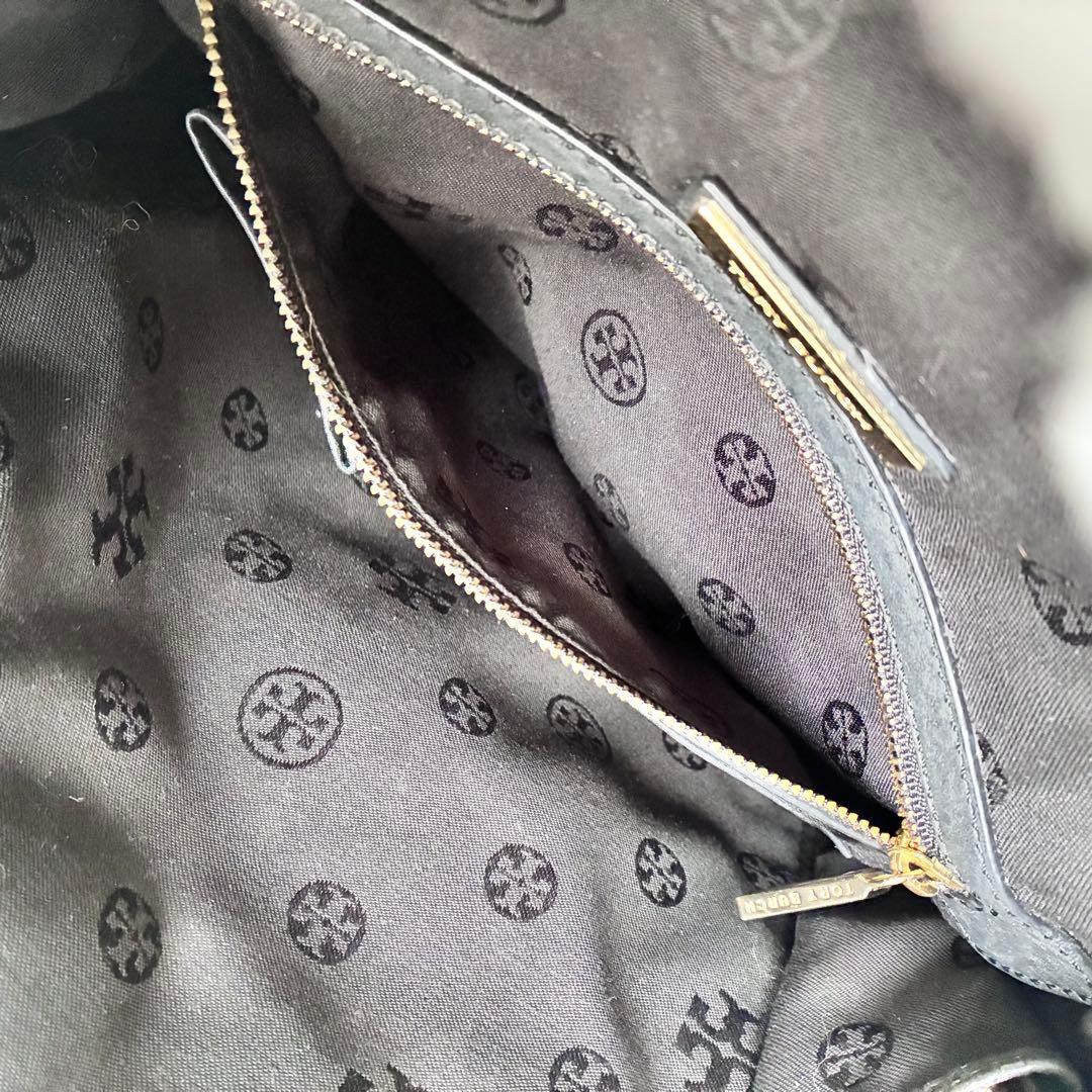 トリーバーチ リュック シボ革 2Way オールレザー　チャーム　バックパック