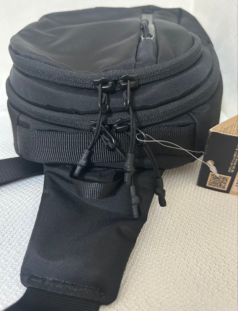 THE NORTH FACE ボディバッグ ノースフェイス【海外限定品】