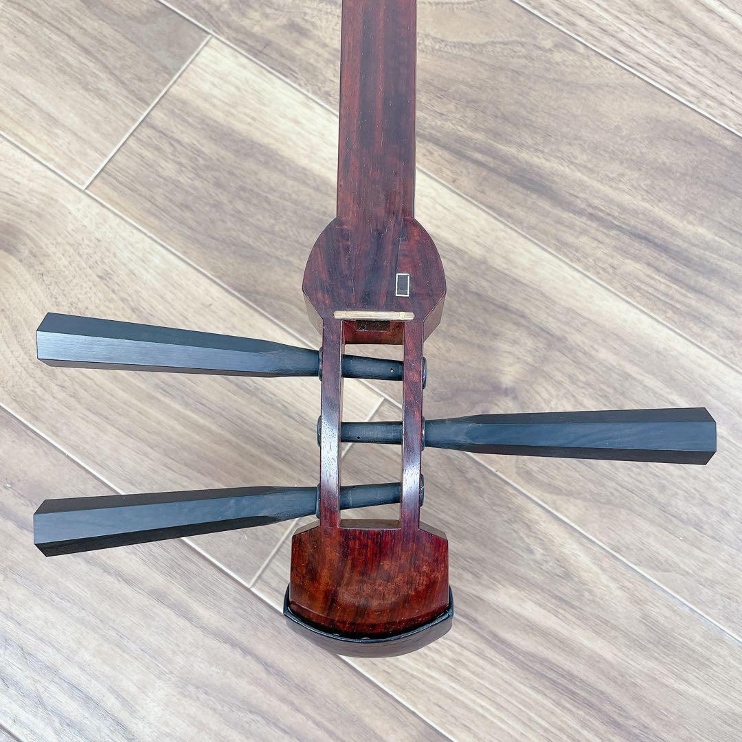 三味線 中棹 2本溝 金細 トチ入り 紅木 子持ち綾杉胴 k9 和楽器