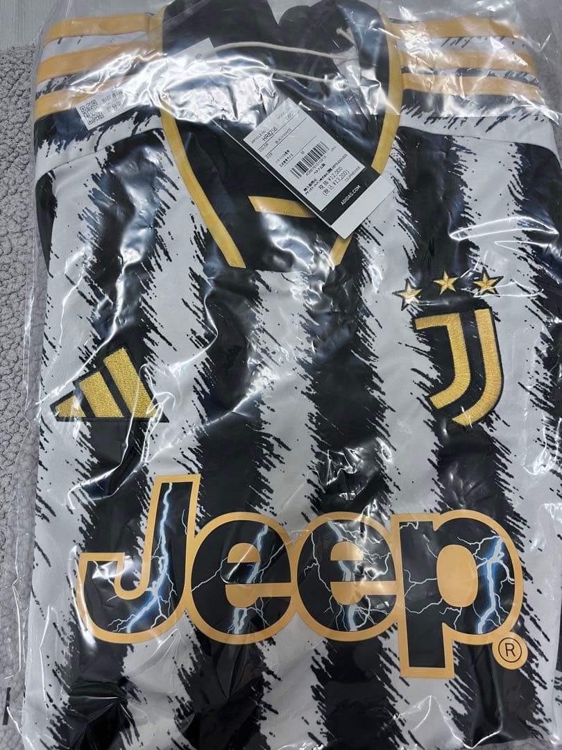アディダス ユべントス 23/24 サッカー ホームユニフォーム Mサイズ