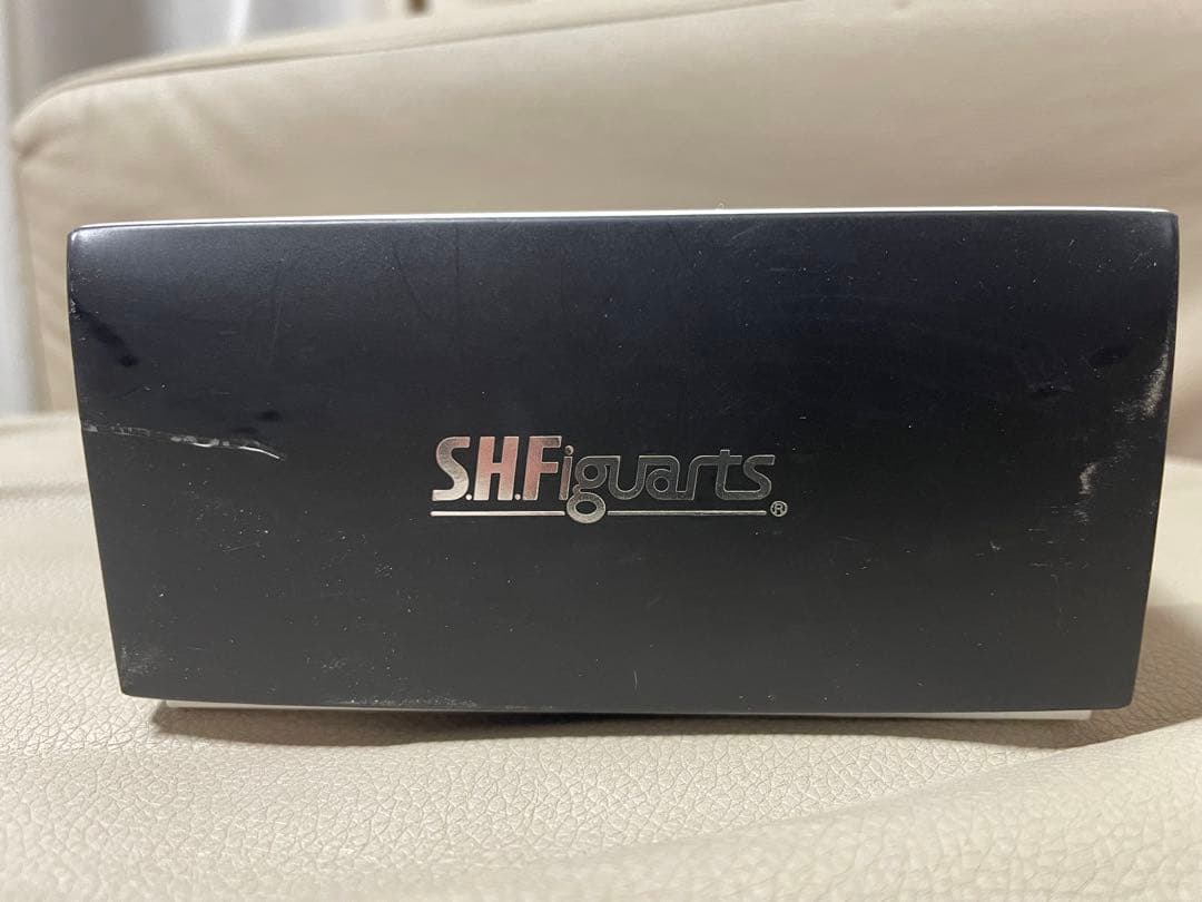 真骨彫製法 SH figuarts仮面ライダークウガ アルティメットフォーム