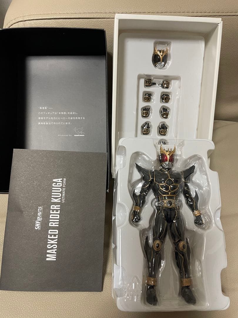 真骨彫製法 SH figuarts仮面ライダークウガ アルティメットフォーム