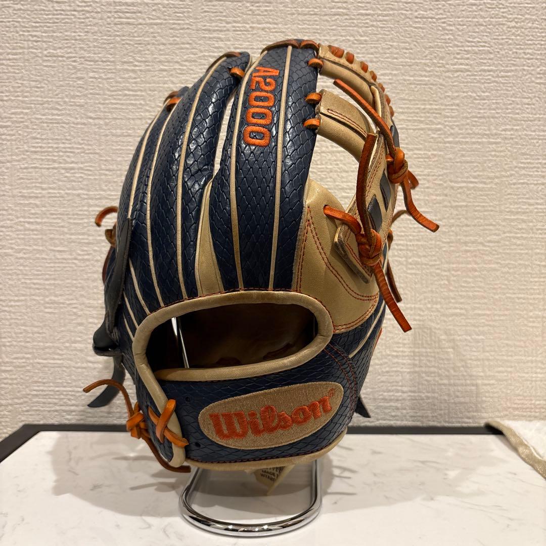 【むきべつ】Wilson 2000 グローブ ネイビー/ベージュ 右投げ用