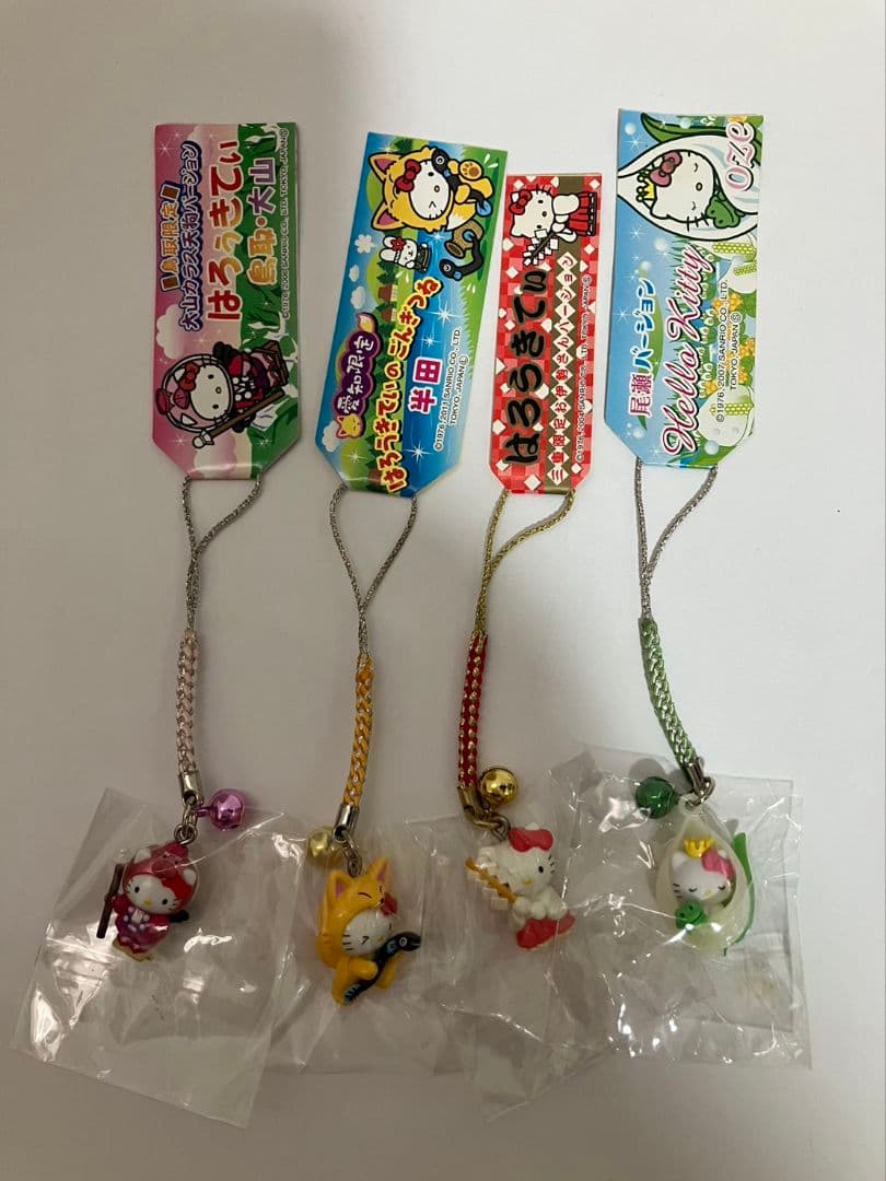 ご当地キティ根付 - メルカリ