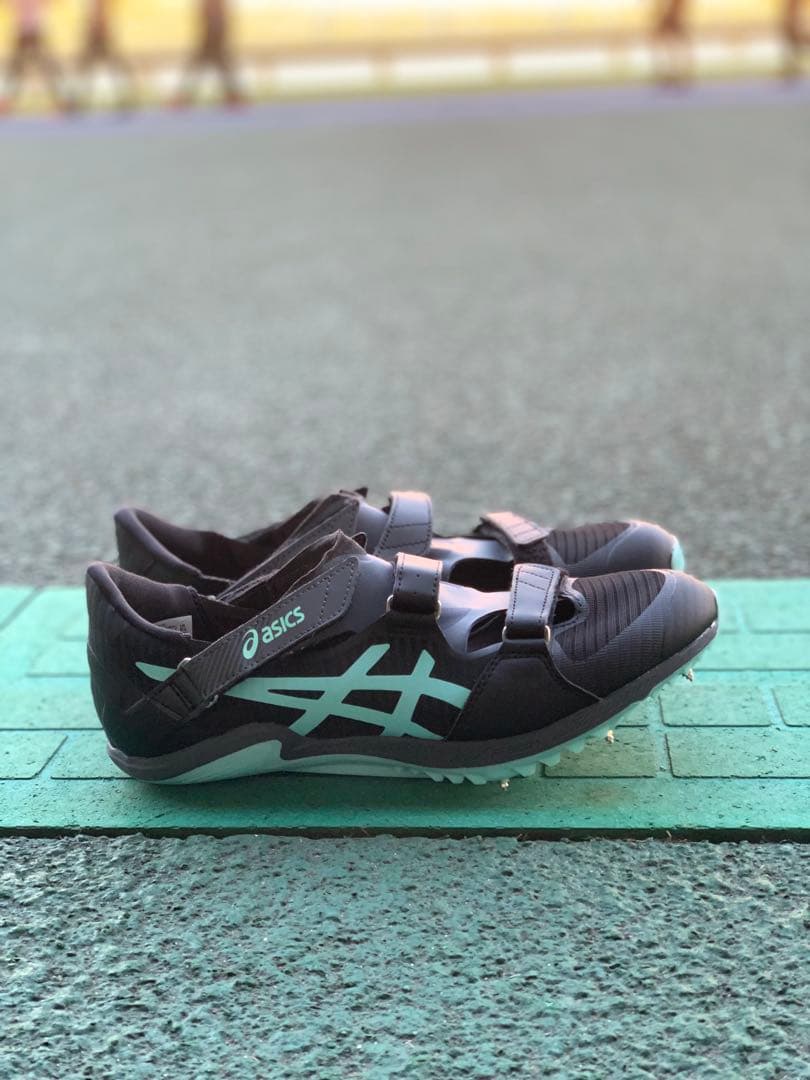 【ジャンボタニシ】アシックス サイバーブレード17 27.0cm