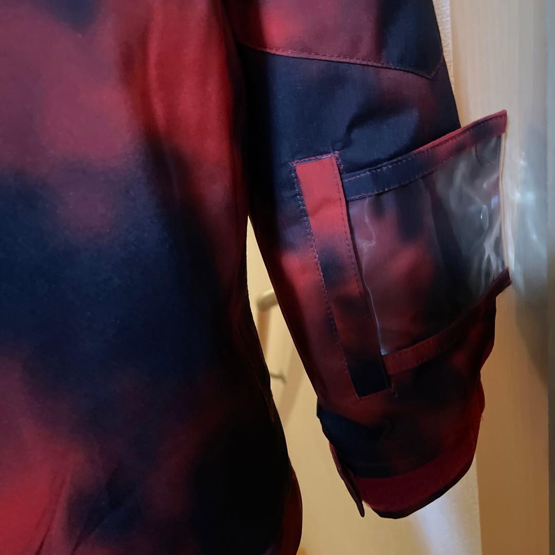 美品　スキーウェア上下セット、スノーブーツ付き24㎝