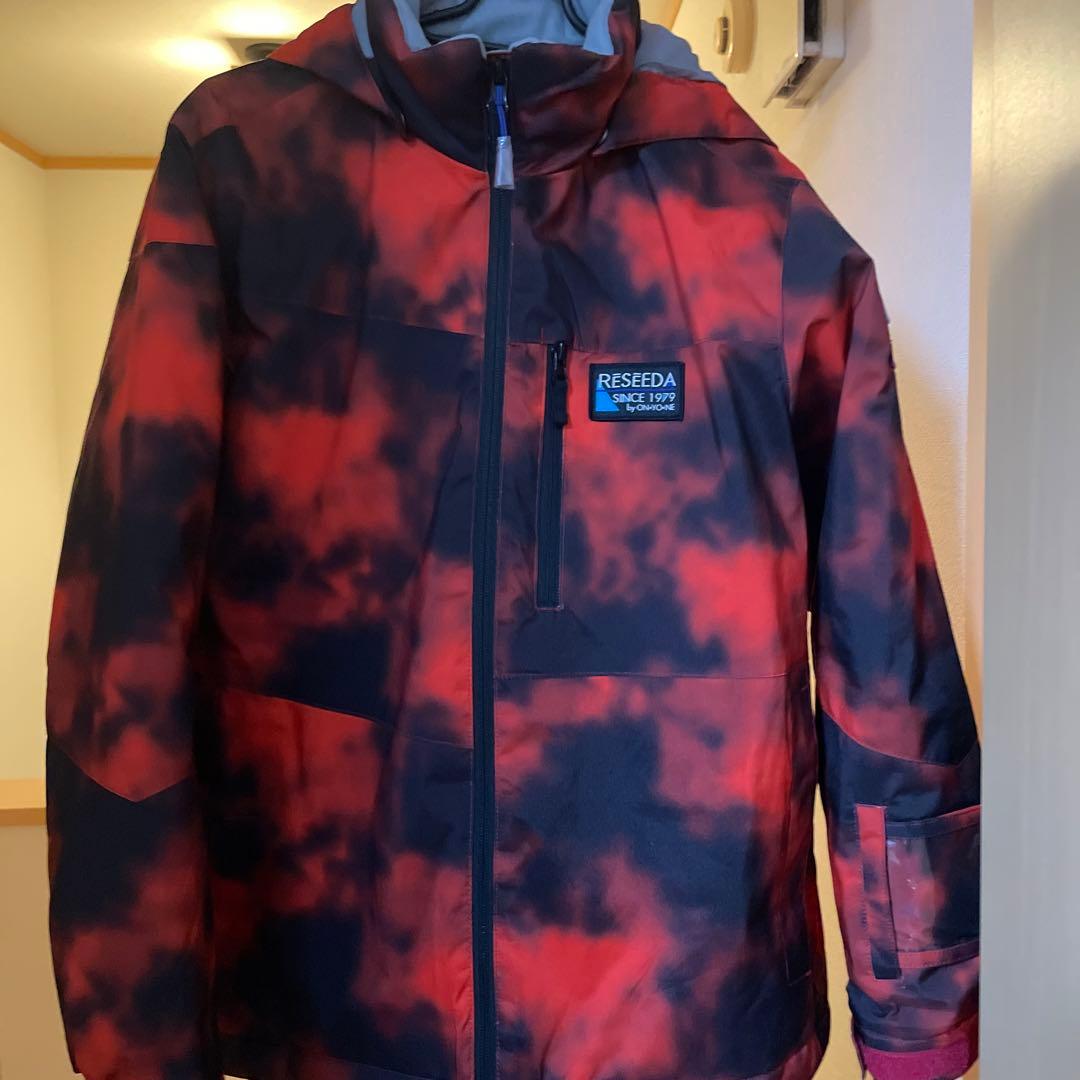 美品　スキーウェア上下セット、スノーブーツ付き24㎝