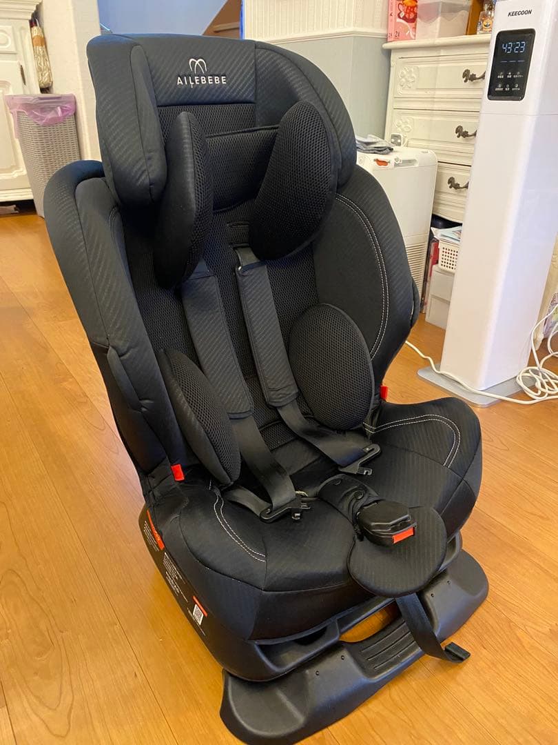 美品 エールべべ スイングムーンプレミアムＳ　ジュニアシート 説明書付　ブラック
