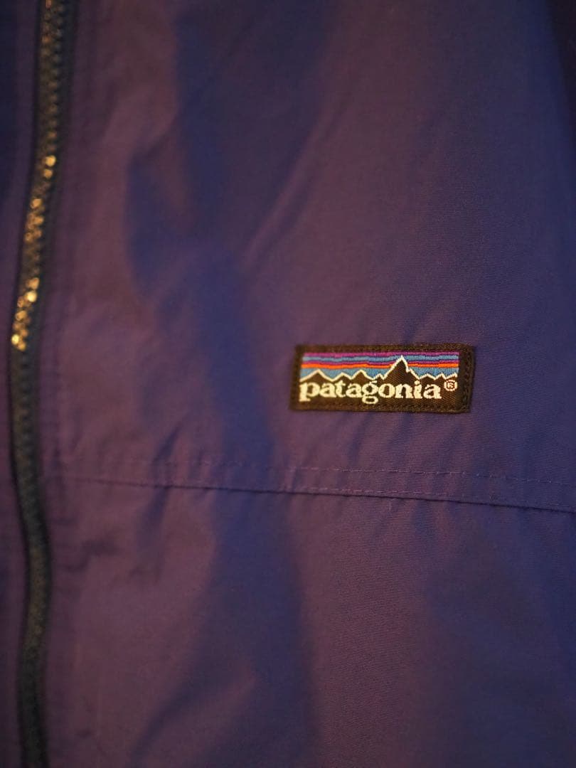 98's】PATAGONIA シェルドシンチラベスト ベリー - メルカリ