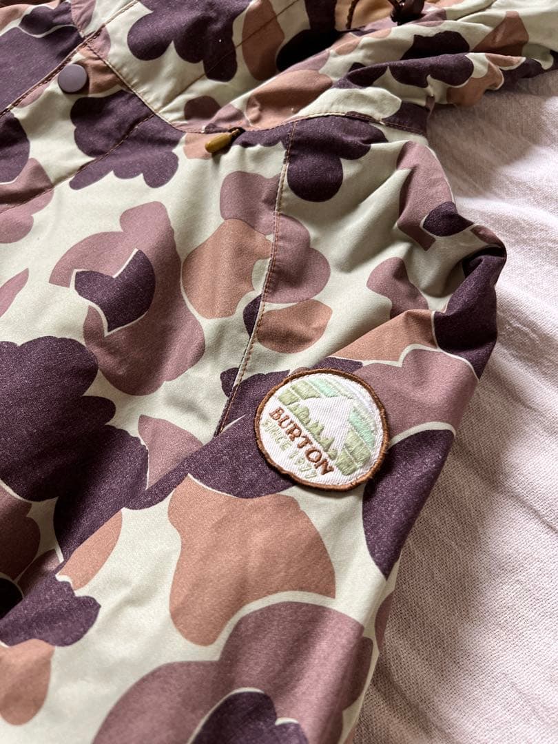 Burton 迷彩 スノーボードウェア Ｓサイズ