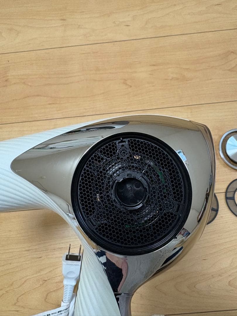 リファビューティックドライヤープロ 2021年製