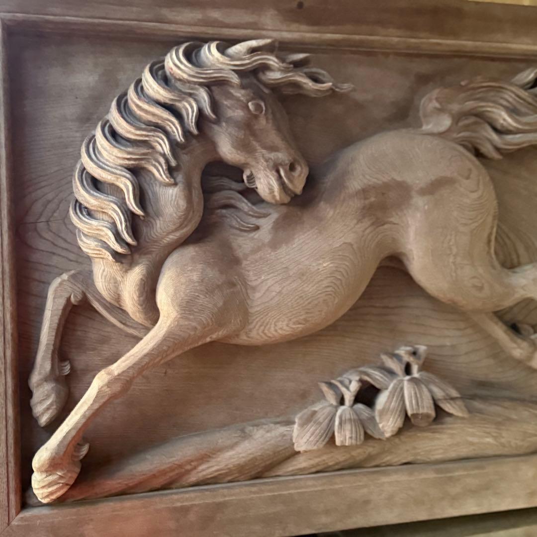 C様へ感謝お嫁入り‼️迫真の総欅彫刻装飾「天馬」 欄間 壁かけ 木彫