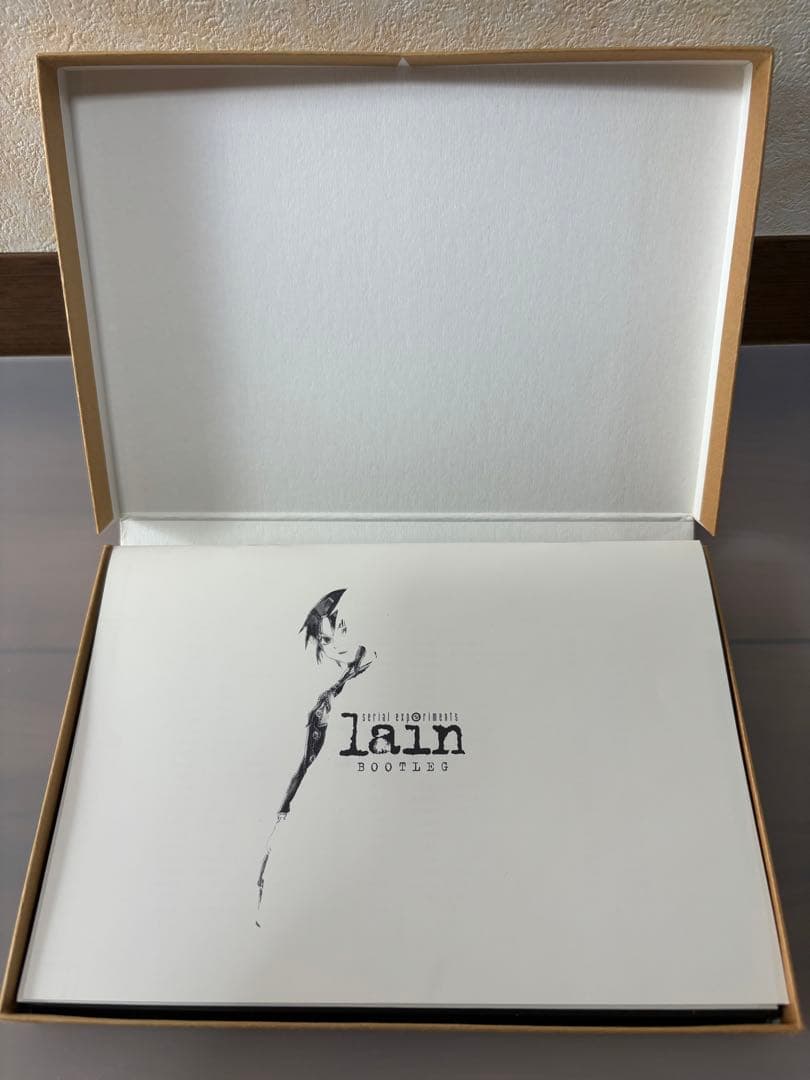 アニメ serial experiments lain BOOTLEG