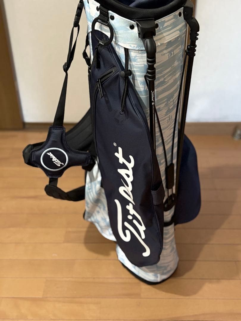 美品限定カラーハワイ　タイトリス　スタンドバッグ プレーヤーズ4 ブネイビー