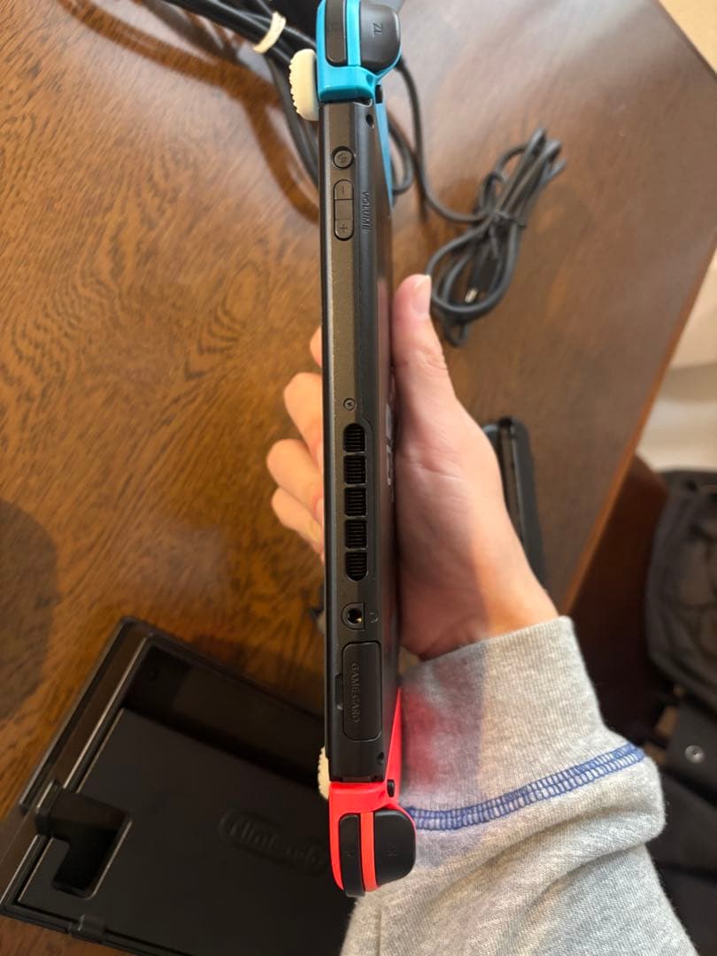 【全動作確認済】Nintendo Switch 本体 全動作可、確認済　箱無し